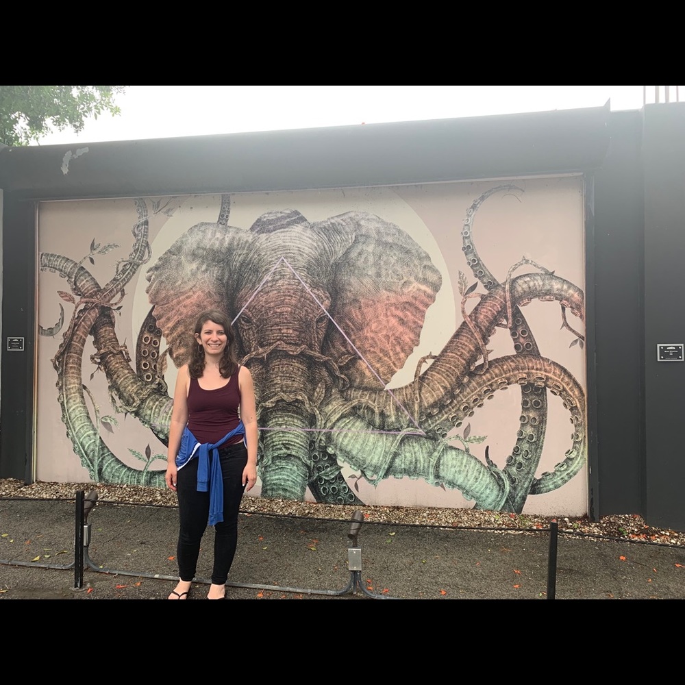 Meet your Posher, Emily